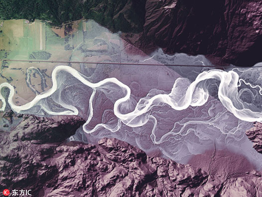 震撼：地理学家用雷达绘制地质图 犹如抽象画