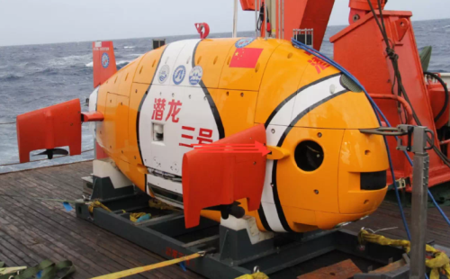 揭秘中国“潜龙三号”：多潜水器协同作业迎来新时代